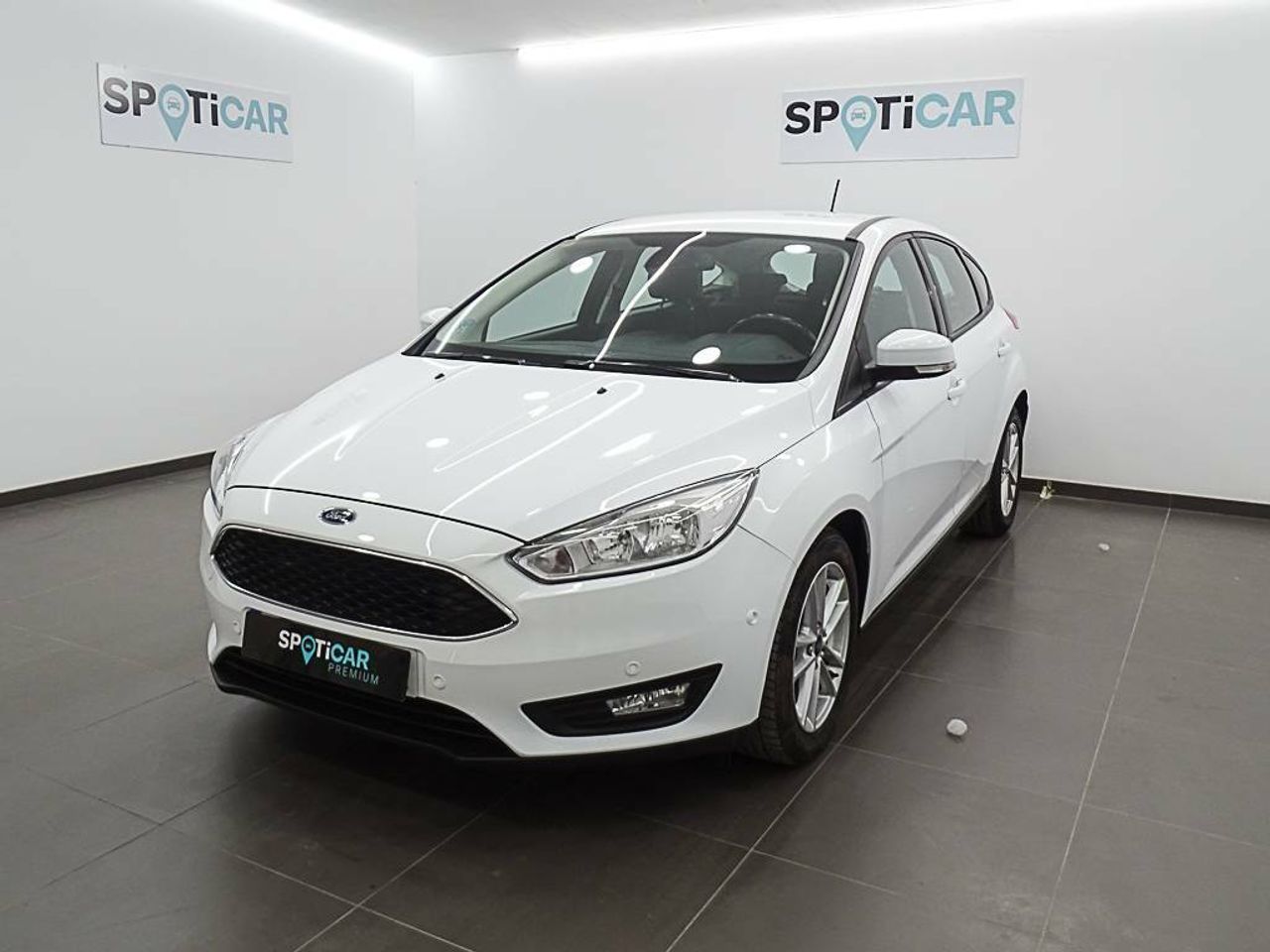 ford focus 2018 /