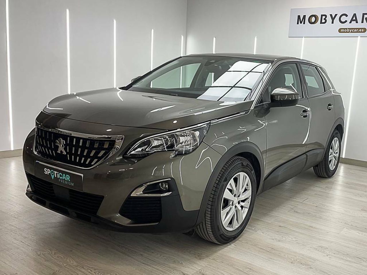 peugeot 3008 2019 /