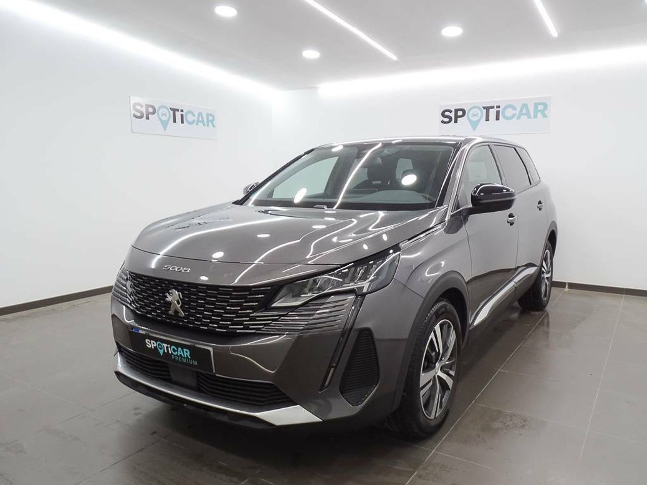 peugeot 5008 2022 /