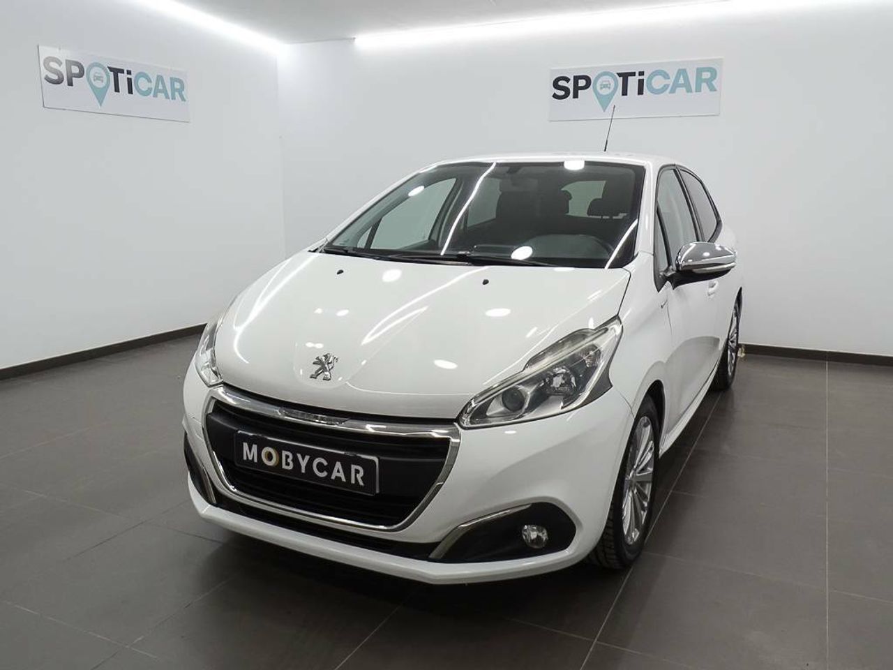 peugeot 208 2017 /