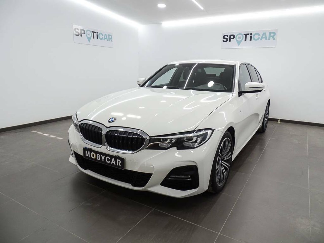Conexion trasera usb  de segunda mano - bmw serie 3 2023 /