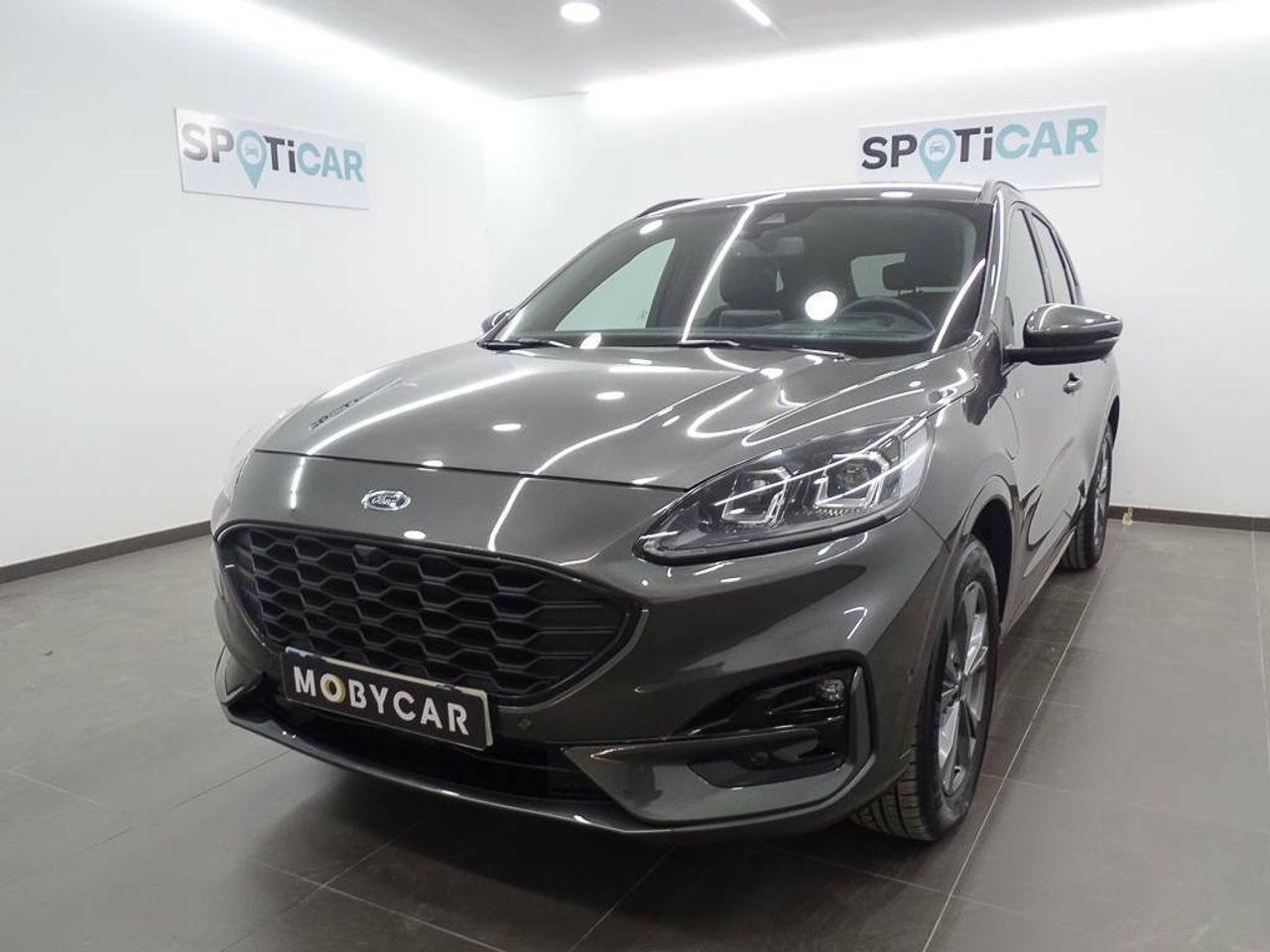 Ds 3 volante de cuero  de segunda mano - ford kuga 2022 /