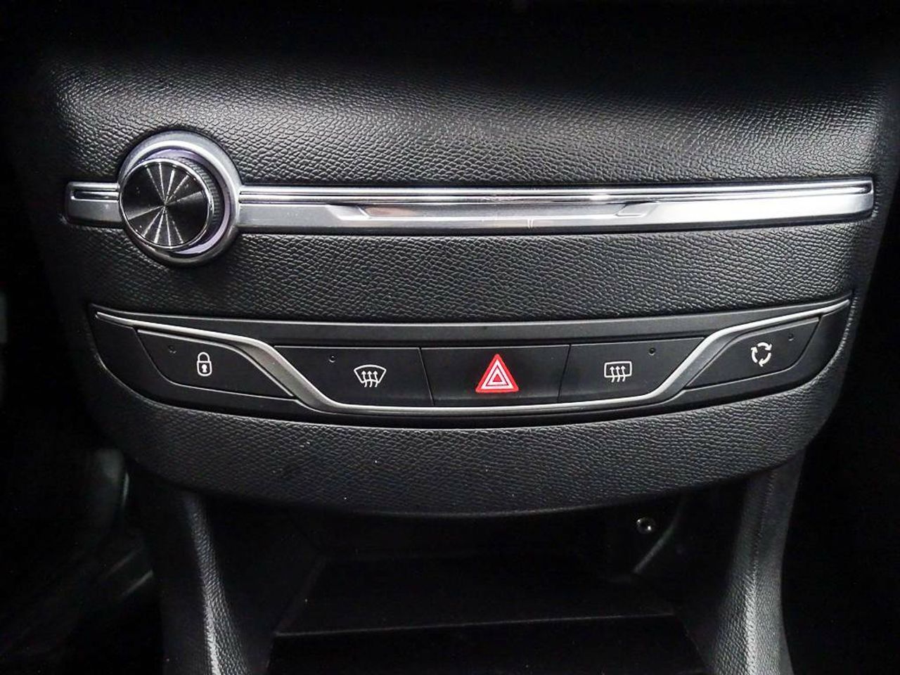 Peugeot 308 5p  1.6 BlueHDi 100 Style - foto 22