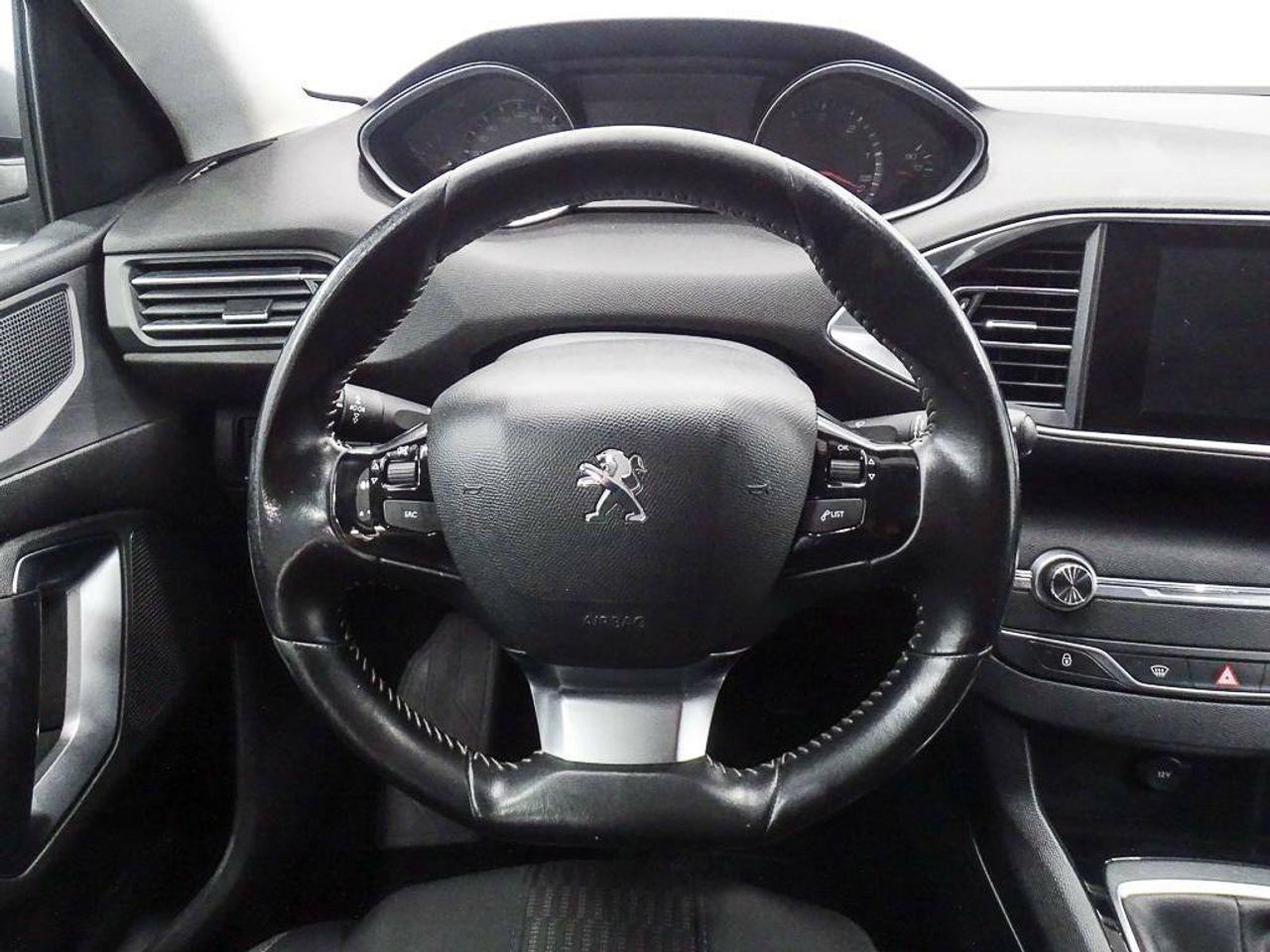 Peugeot 308 5p  1.6 BlueHDi 100 Style - foto 15