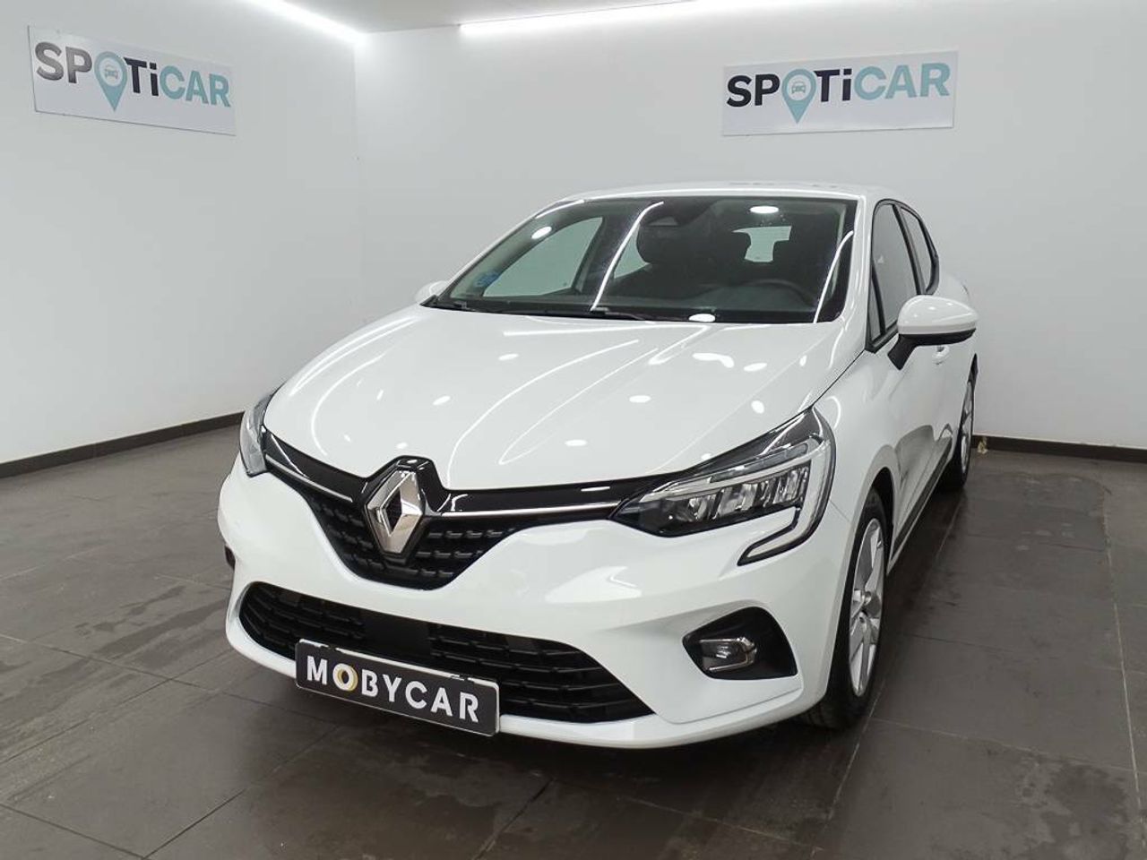renault clio 2021 /