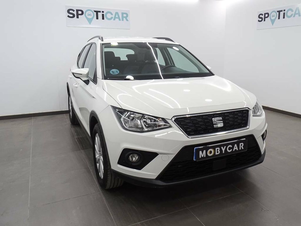 seat arona 2020 / foto grande (3)
