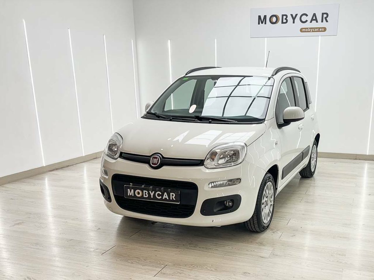 Fiat 500c blanco  de segunda mano - fiat panda 2019 /