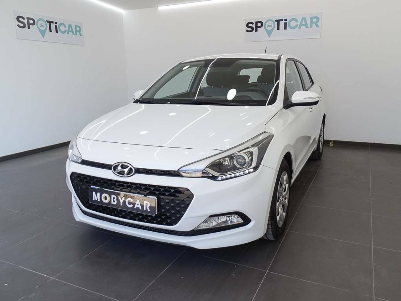 hyundai i20 2015 /