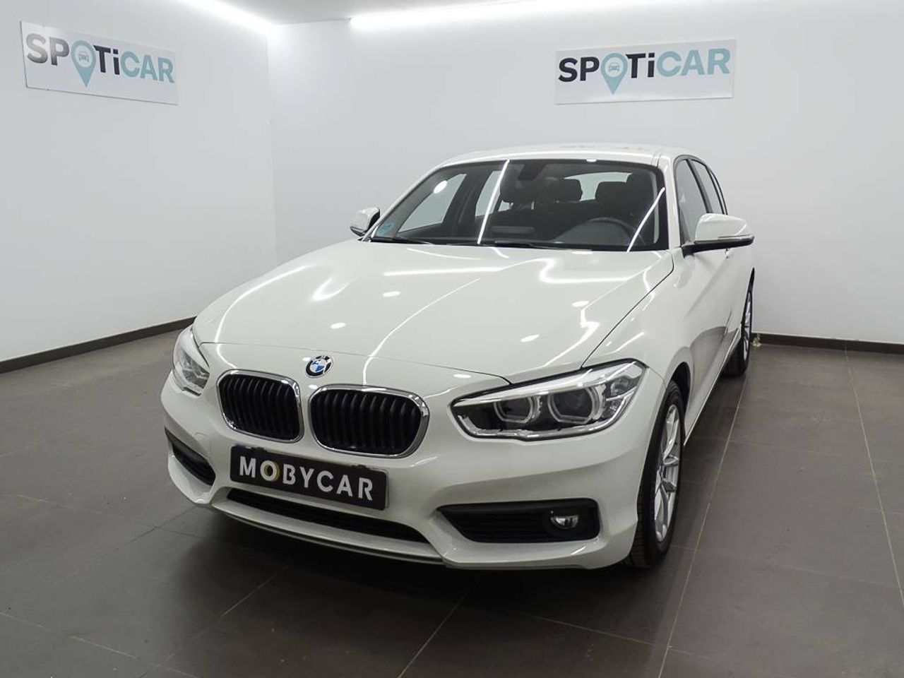 Neumaticos 215 65 16  de segunda mano - bmw serie 1 2019 /