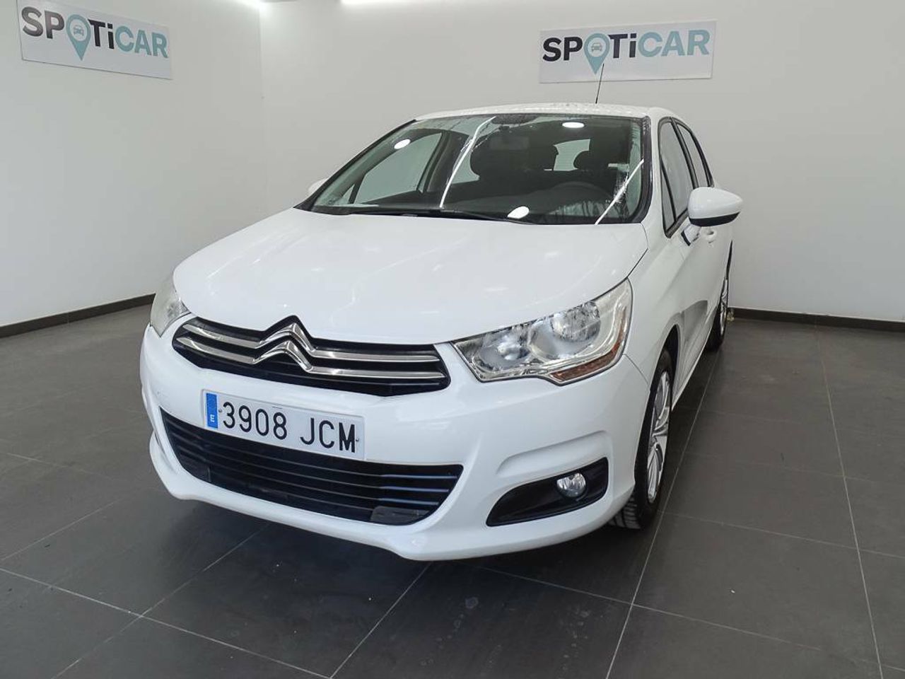 Fiesta 2015 con airbags laterales  de segunda mano - citroën c4 2015 /