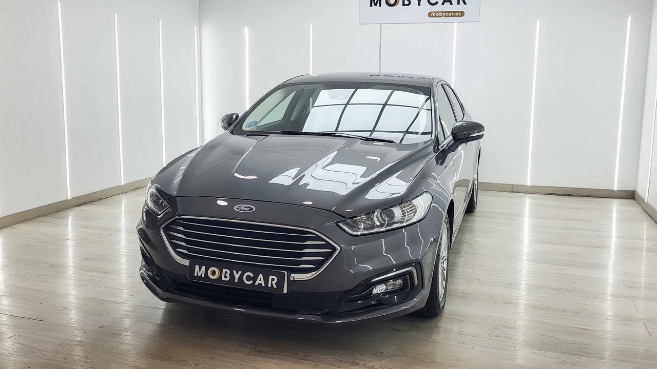 ford mondeo 2021 /