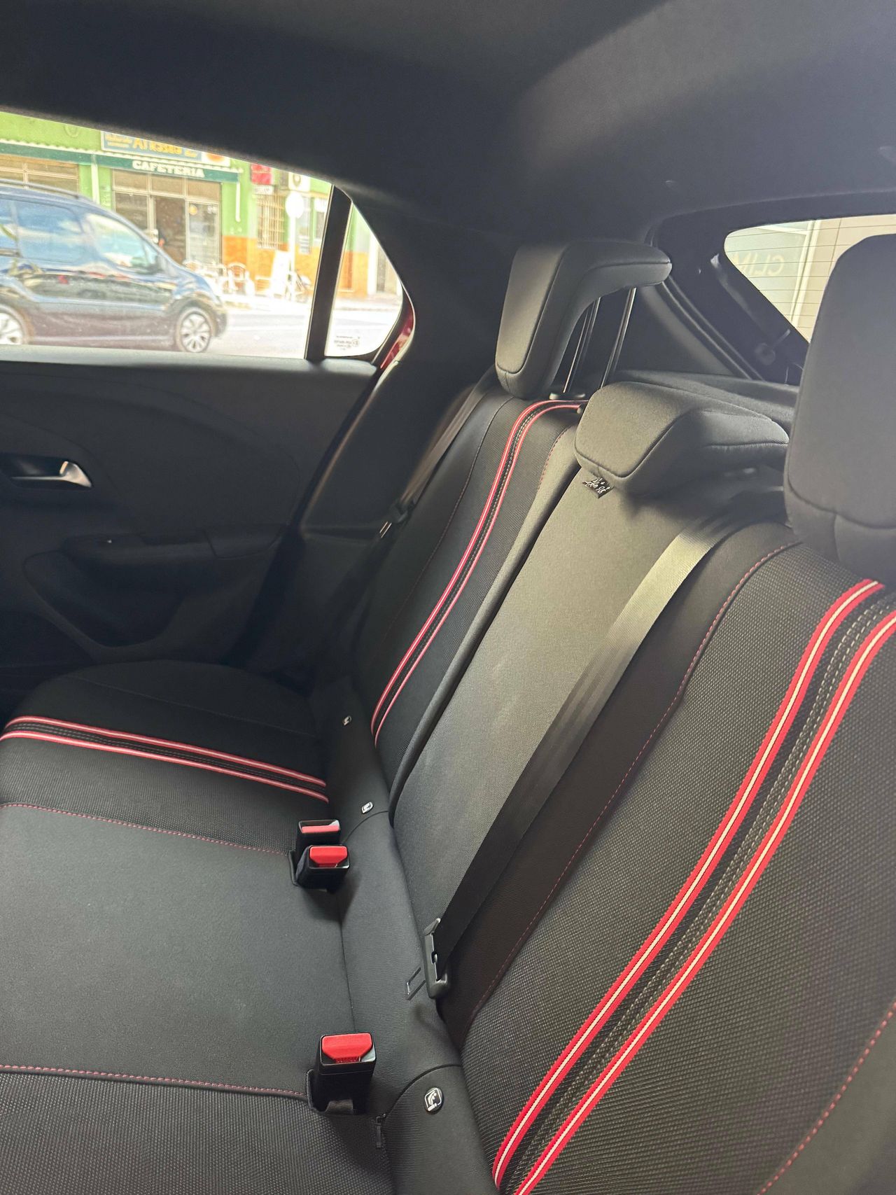 Opel Corsa 50kWh GS - foto 11