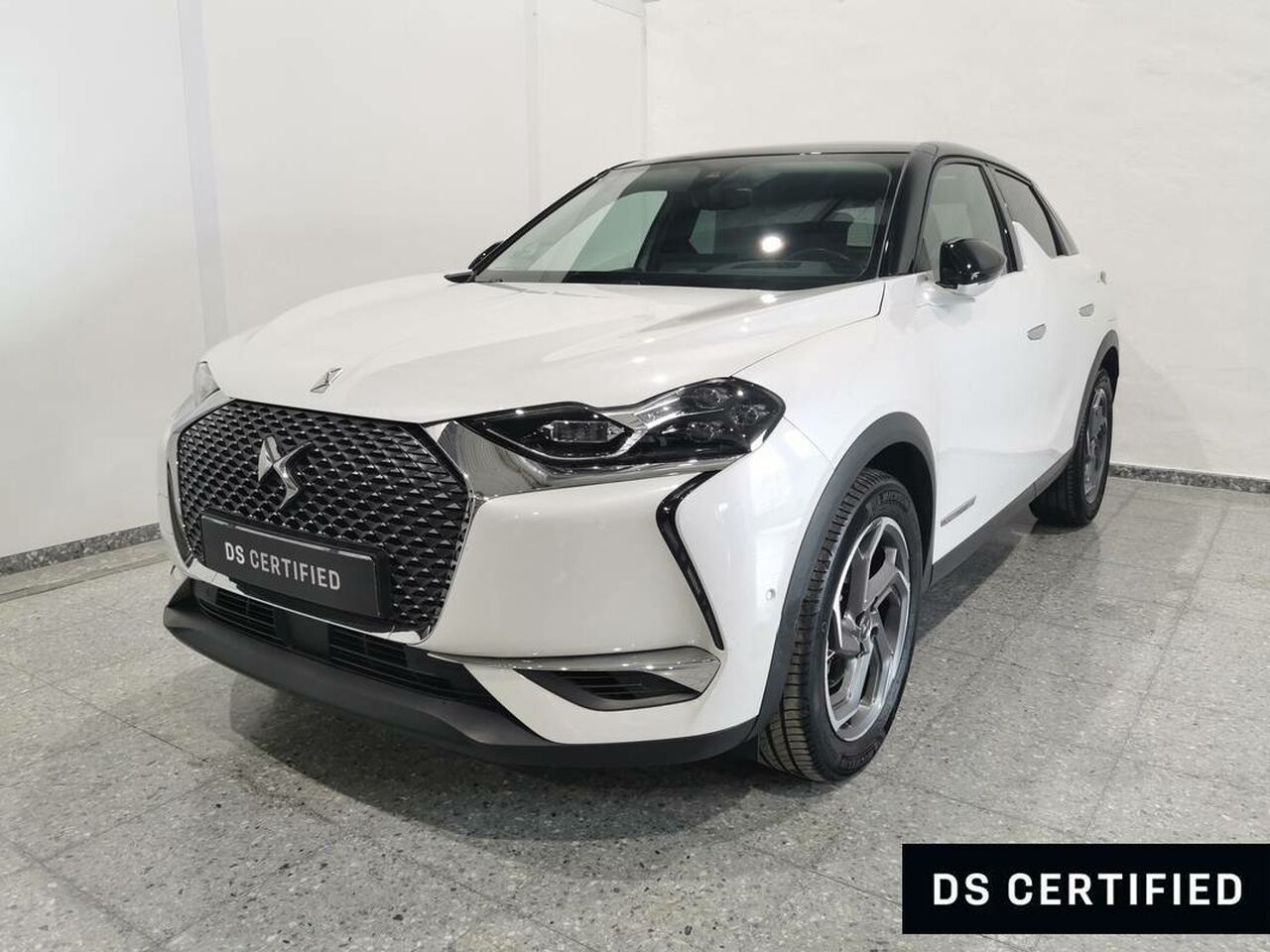 Ds 3 volante de cuero  de segunda mano - ds automobiles ds 3 crossback 2019 /
