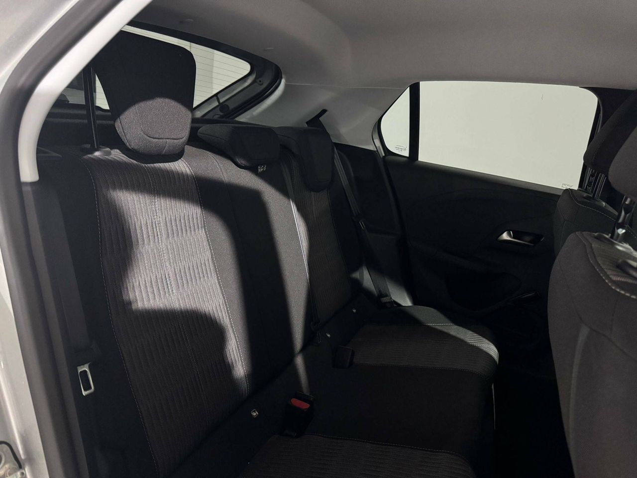 Opel Corsa 50kWh Edition-e - foto 27