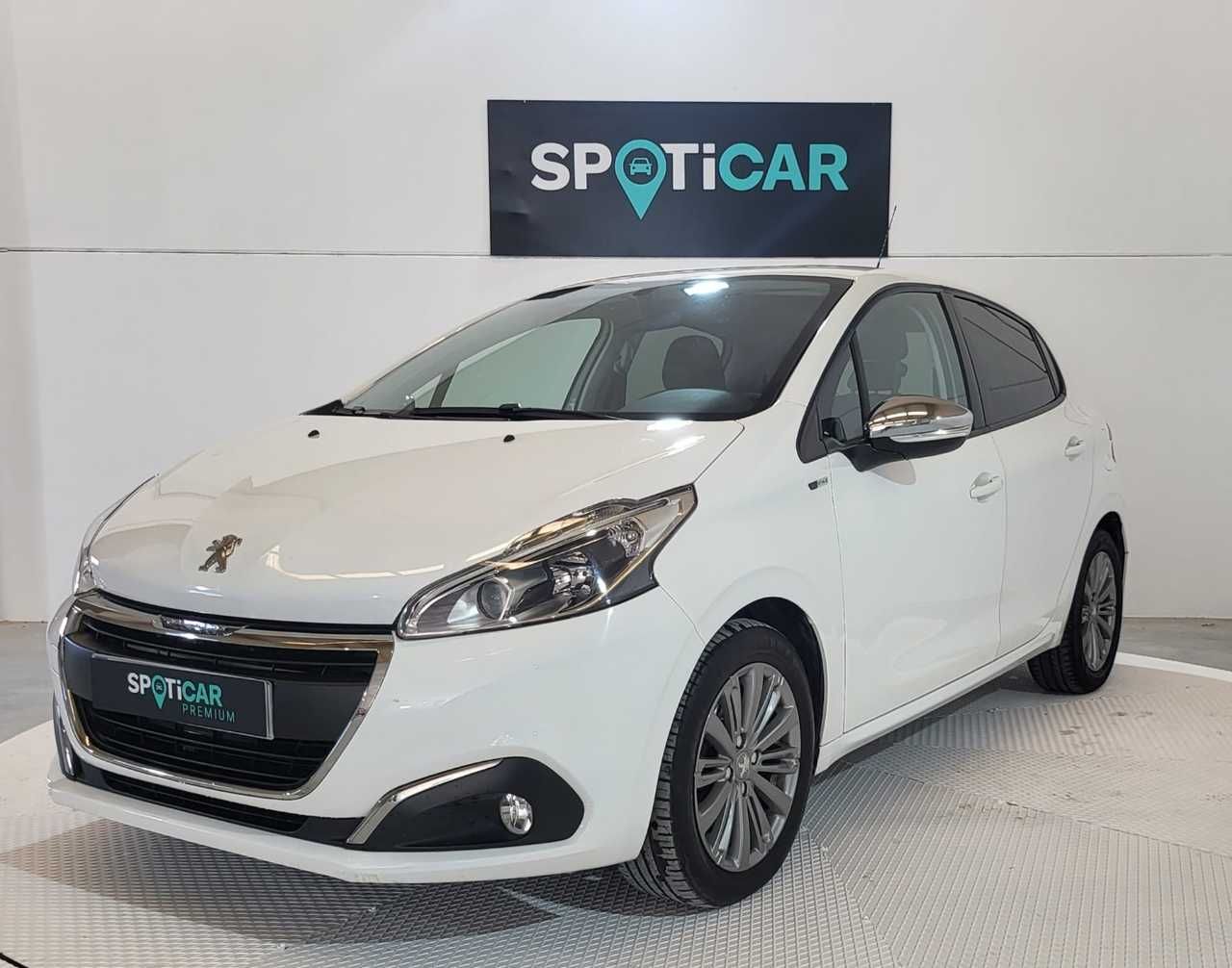 Foto peugeot 208 2016 /