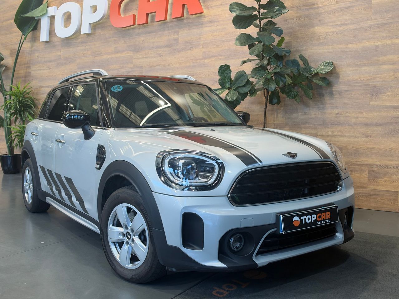 MINI Countryman Cooper D  Aut. - foto 2