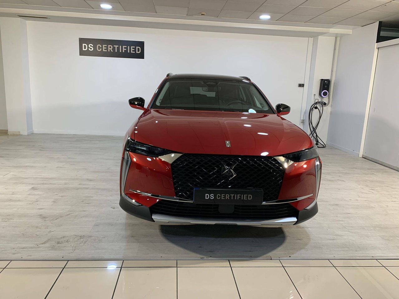 ds automobiles ds 4 2023 / foto grande (2)