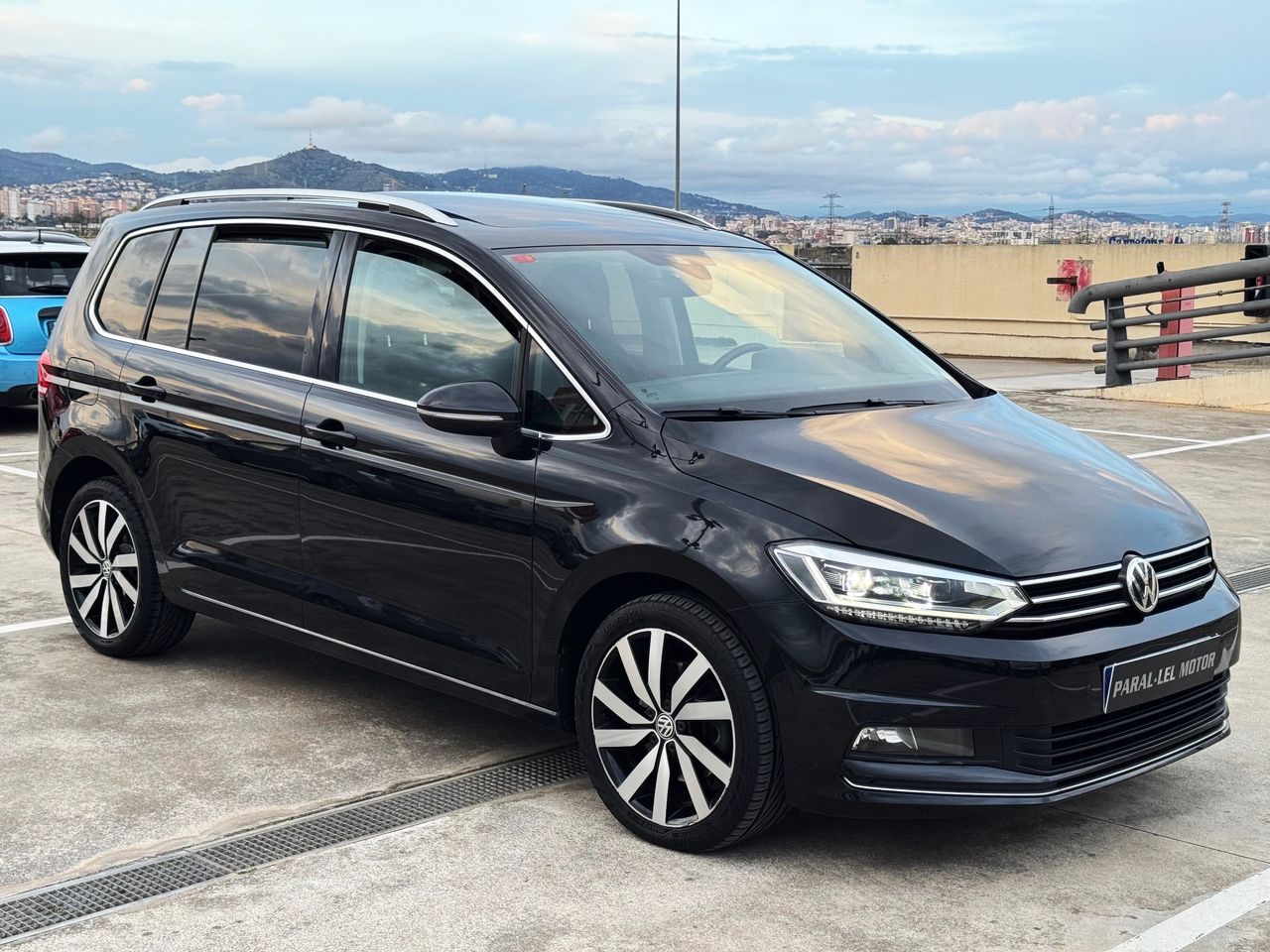Volkswagen touran cambio automatico 7 marchas  de segunda mano - volkswagen touran 2018 /