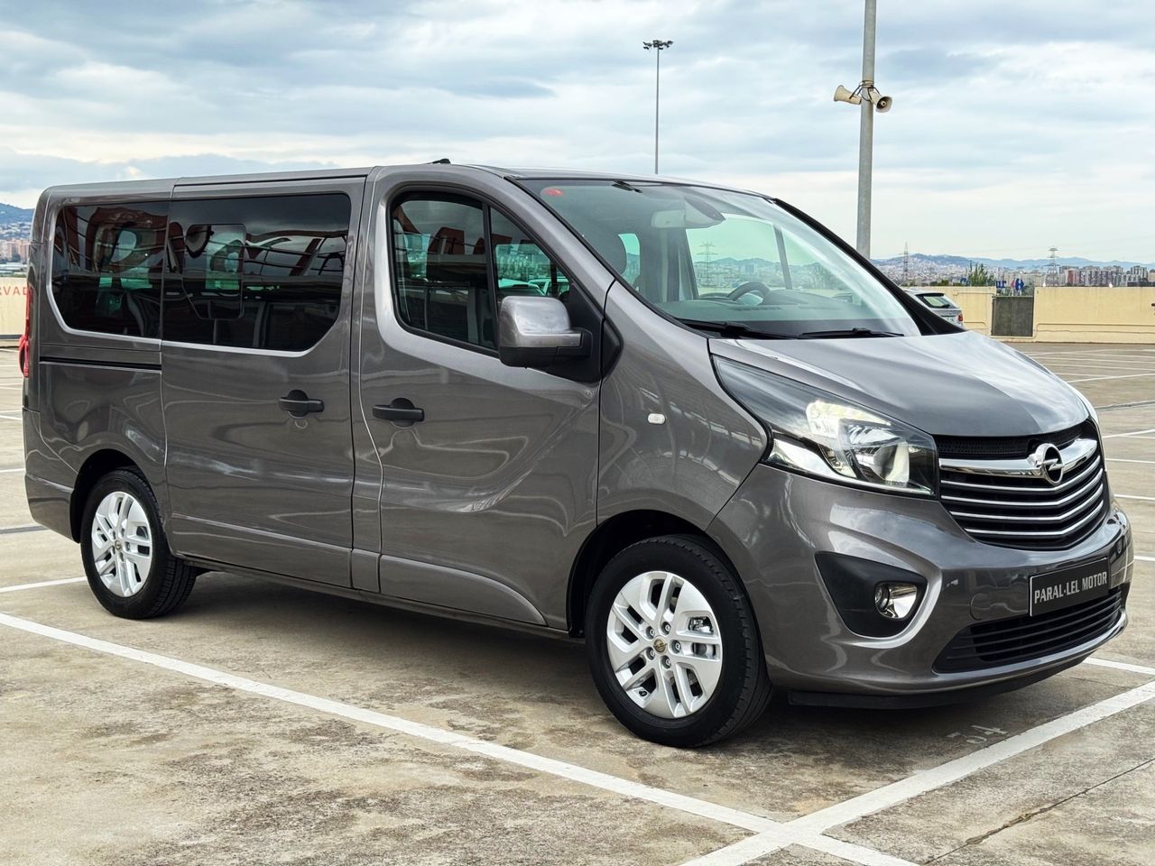 Foto opel vivaro 2016 /