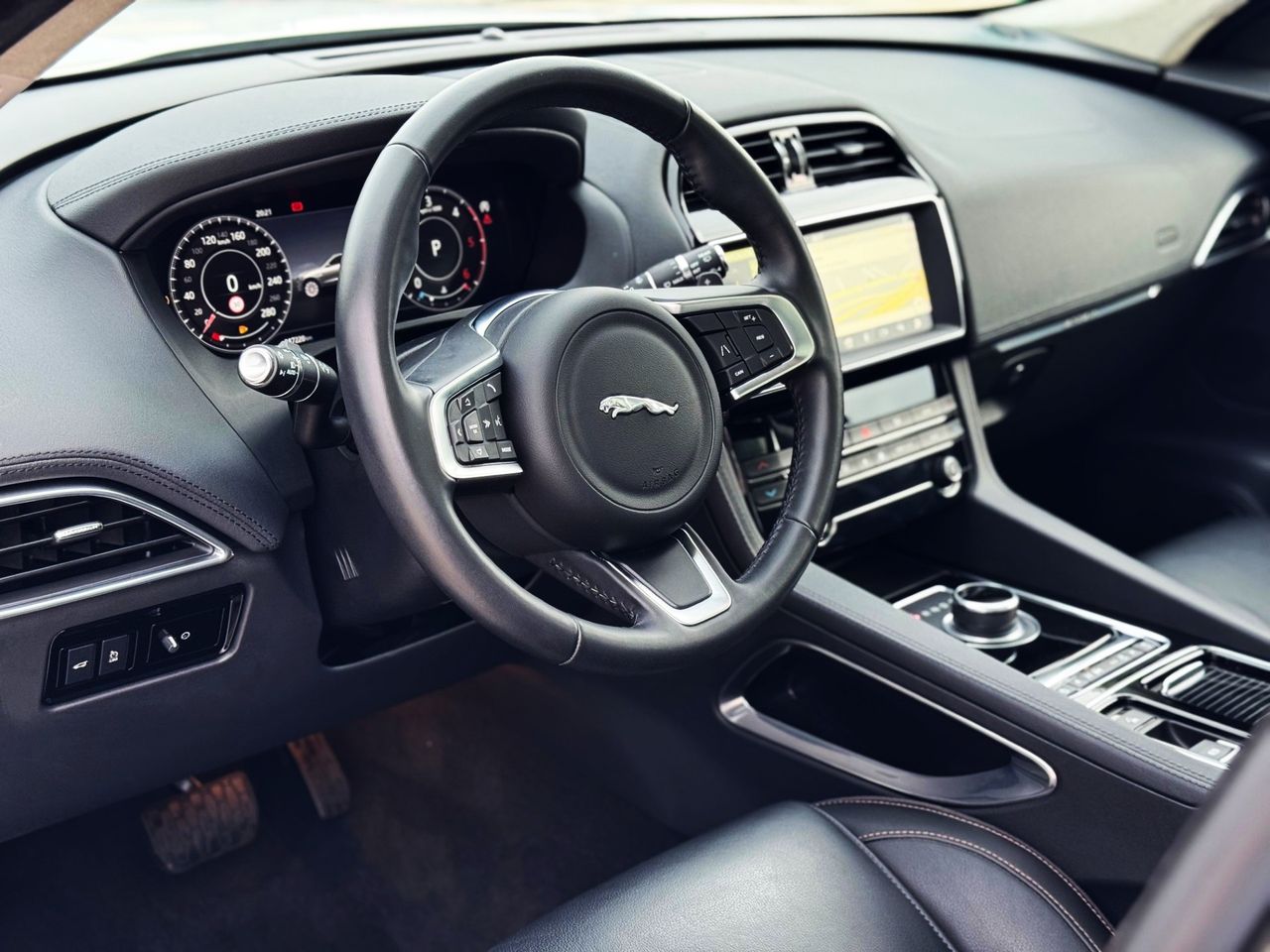jaguar f-pace 2020 / foto grande (2)