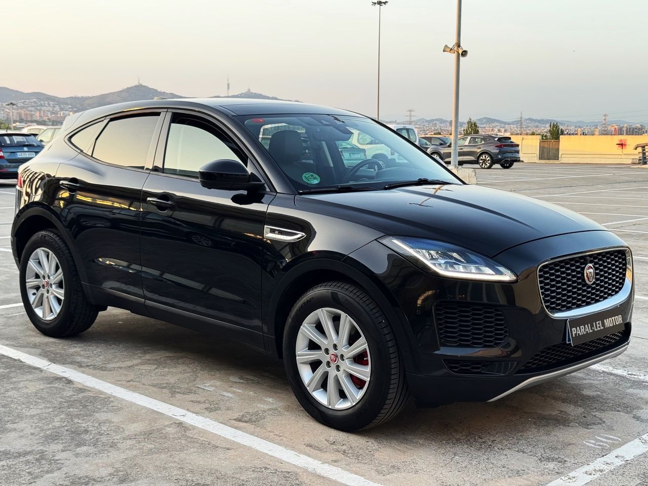 Foto jaguar e-pace 2019 /