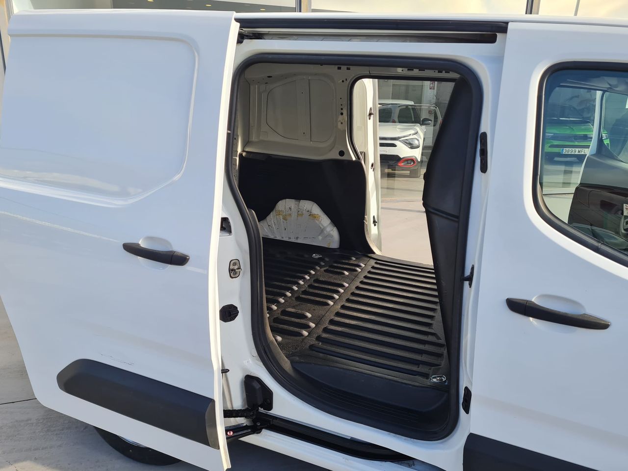 Citroën Berlingo Van Talla M BlueHDi 100 S&S Control  - Foto 6