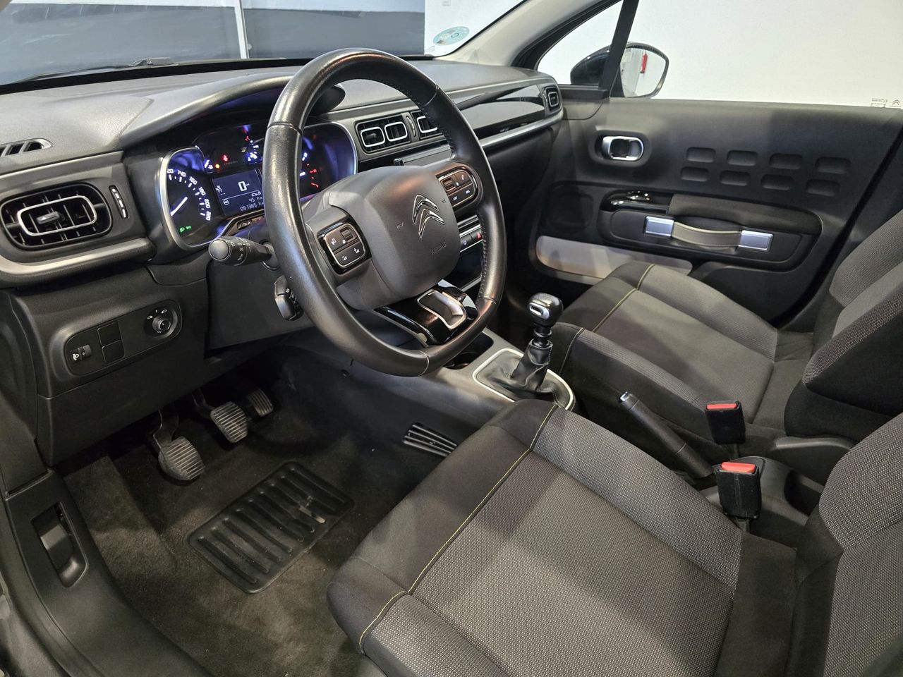 Citroën C3 BlueHdi 100 S&S Shine - Foto 6