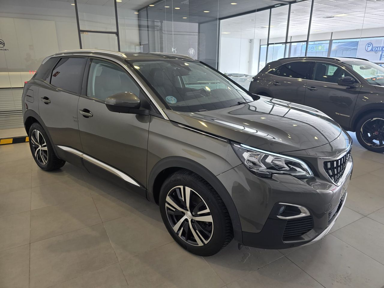 peugeot 3008 2020 / foto grande (3)