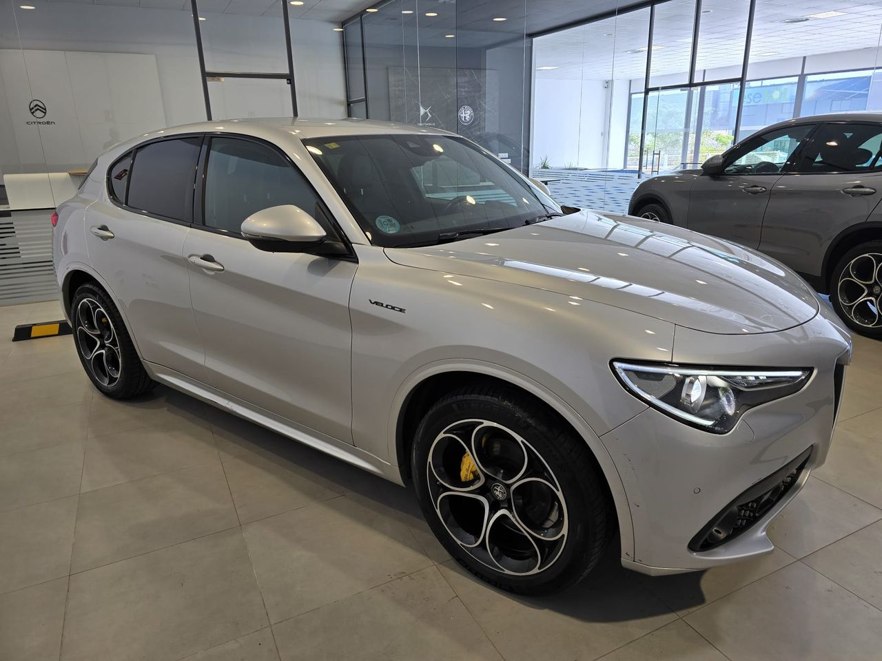 Alfa Romeo Stelvio 2.2 DIÉSEL 154KW (210CV) VELOCE Q4 - Foto 4
