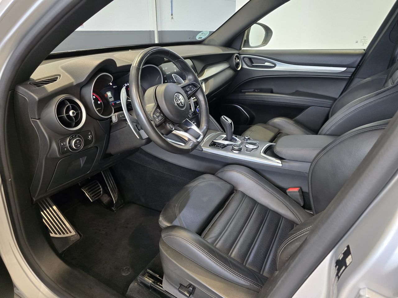 Alfa Romeo Stelvio 2.2 DIÉSEL 154KW (210CV) VELOCE Q4 - Foto 9