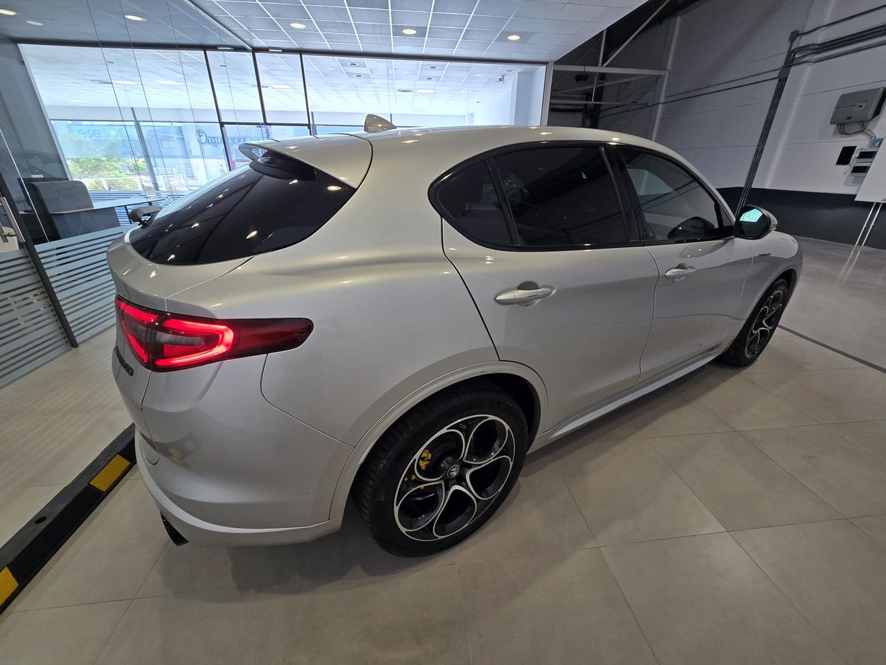 Alfa Romeo Stelvio 2.2 DIÉSEL 154KW (210CV) VELOCE Q4 - Foto 7
