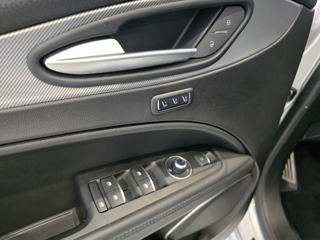 Alfa Romeo Stelvio 2.2 DIÉSEL 154KW (210CV) VELOCE Q4 - Foto 12