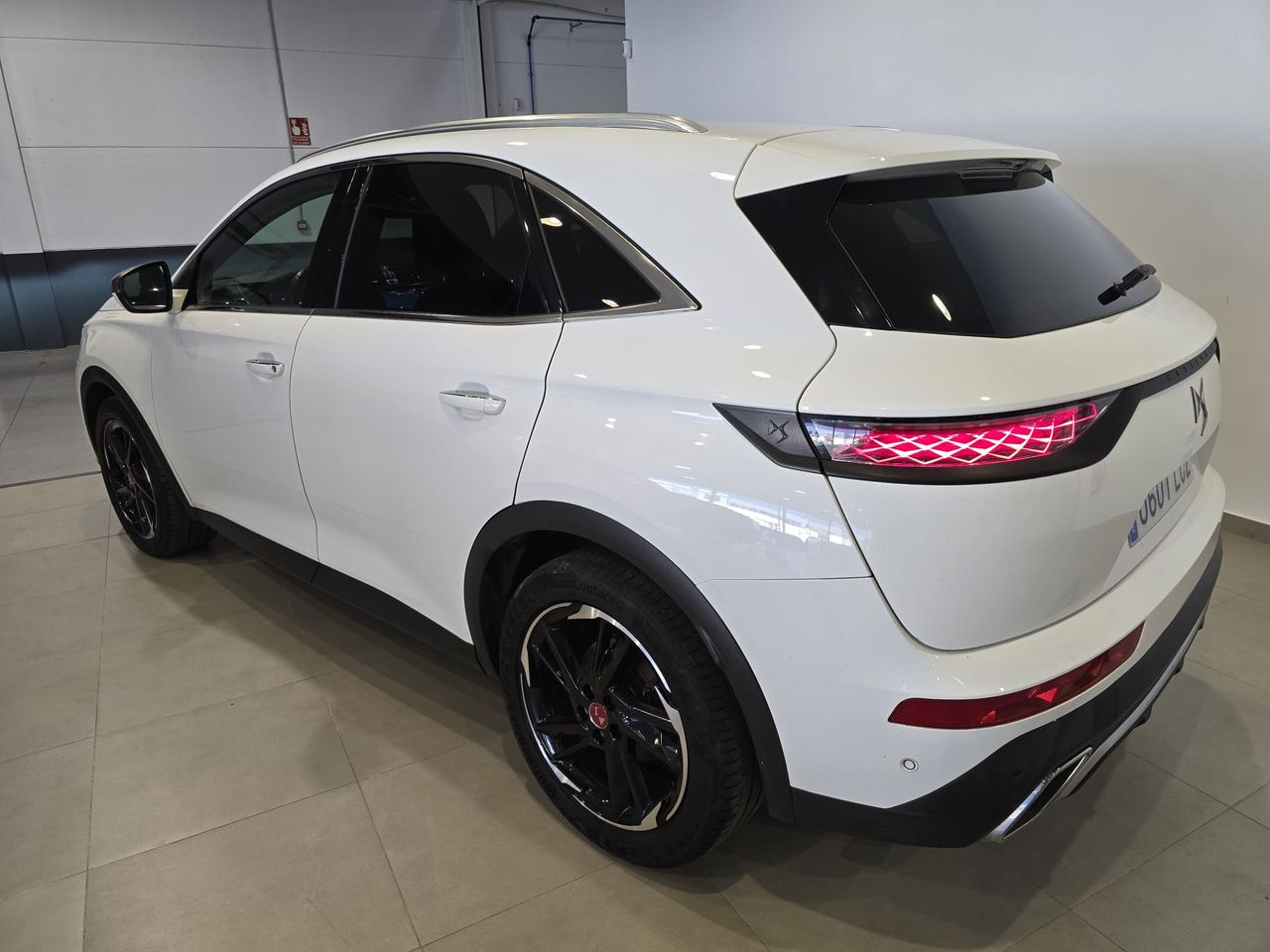 DS DS 7 BlueHDi 180 Automático Performance Line - Foto 8