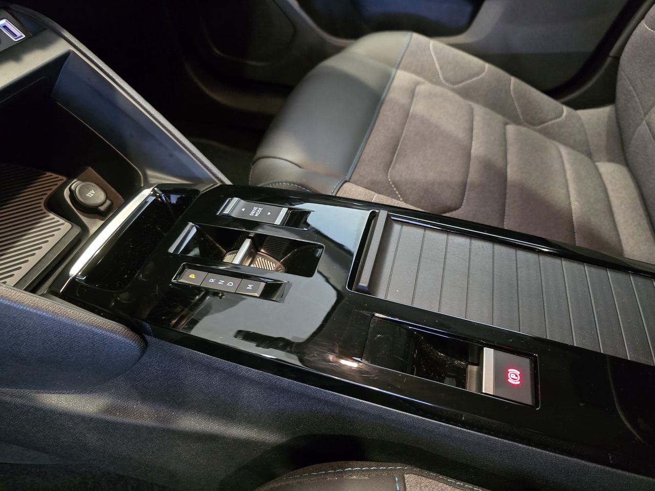 Citroën C4 Nuevo C4 BlueHDi 130 S&S EAT8 FEEL PACK - Foto 16