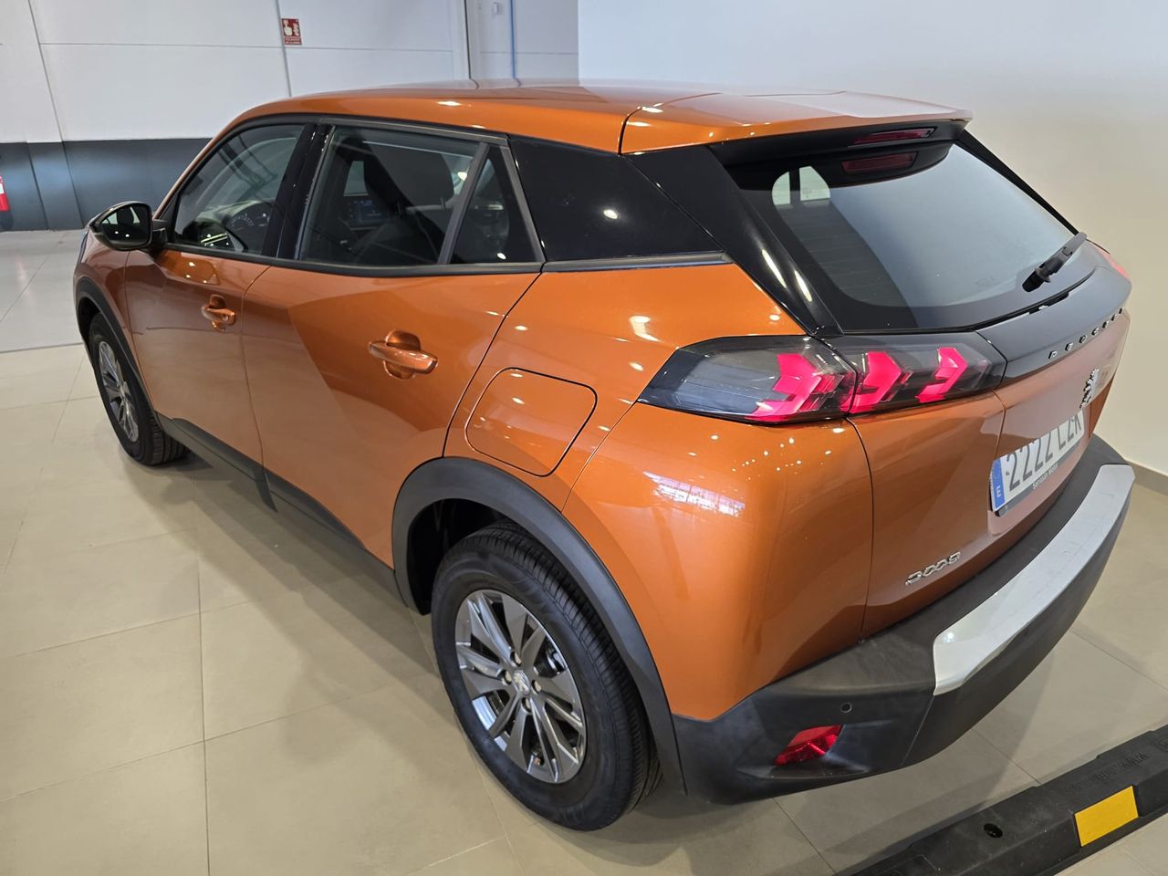 Peugeot 2008 Active Pack BlueHDI 81kW 110CV  - Foto 7