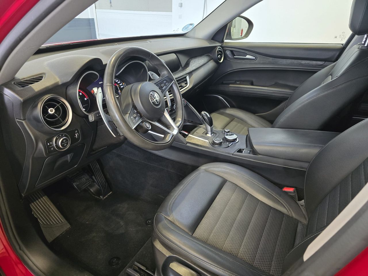 Alfa Romeo Stelvio 2.2 Diésel 154kW (210CV) Executive Q4 - Foto 10