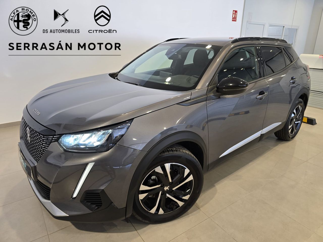 peugeot 2008 2022 /