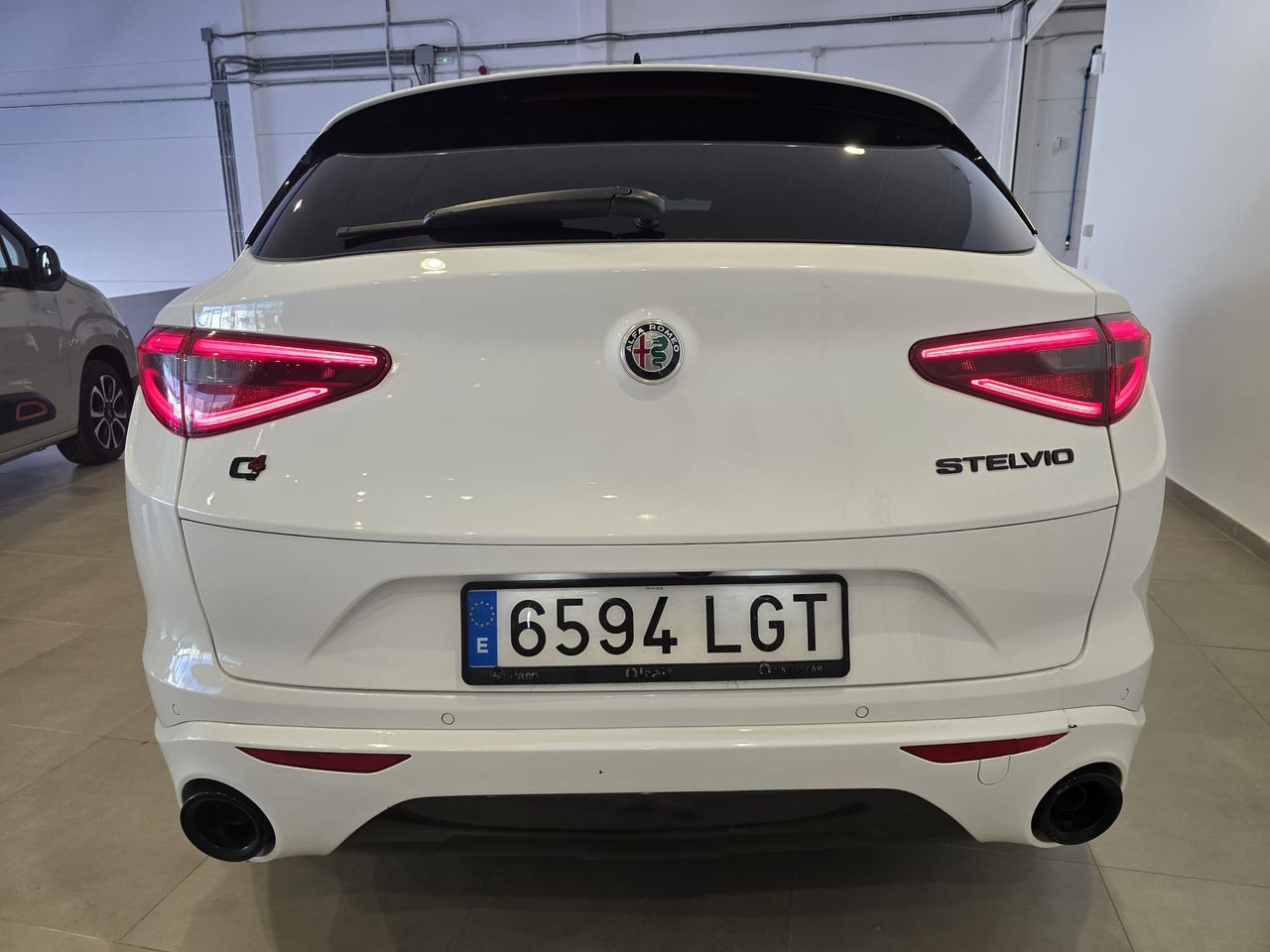 Alfa Romeo Stelvio 2.2 Diésel 154kW (210CV) Veloce - Foto 8