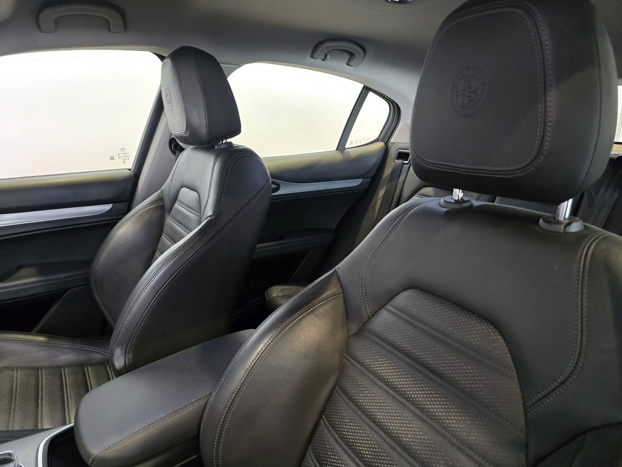 Alfa Romeo Stelvio MY20 2.2 DIESEL 190CV SPRINT Q4 - Foto 14