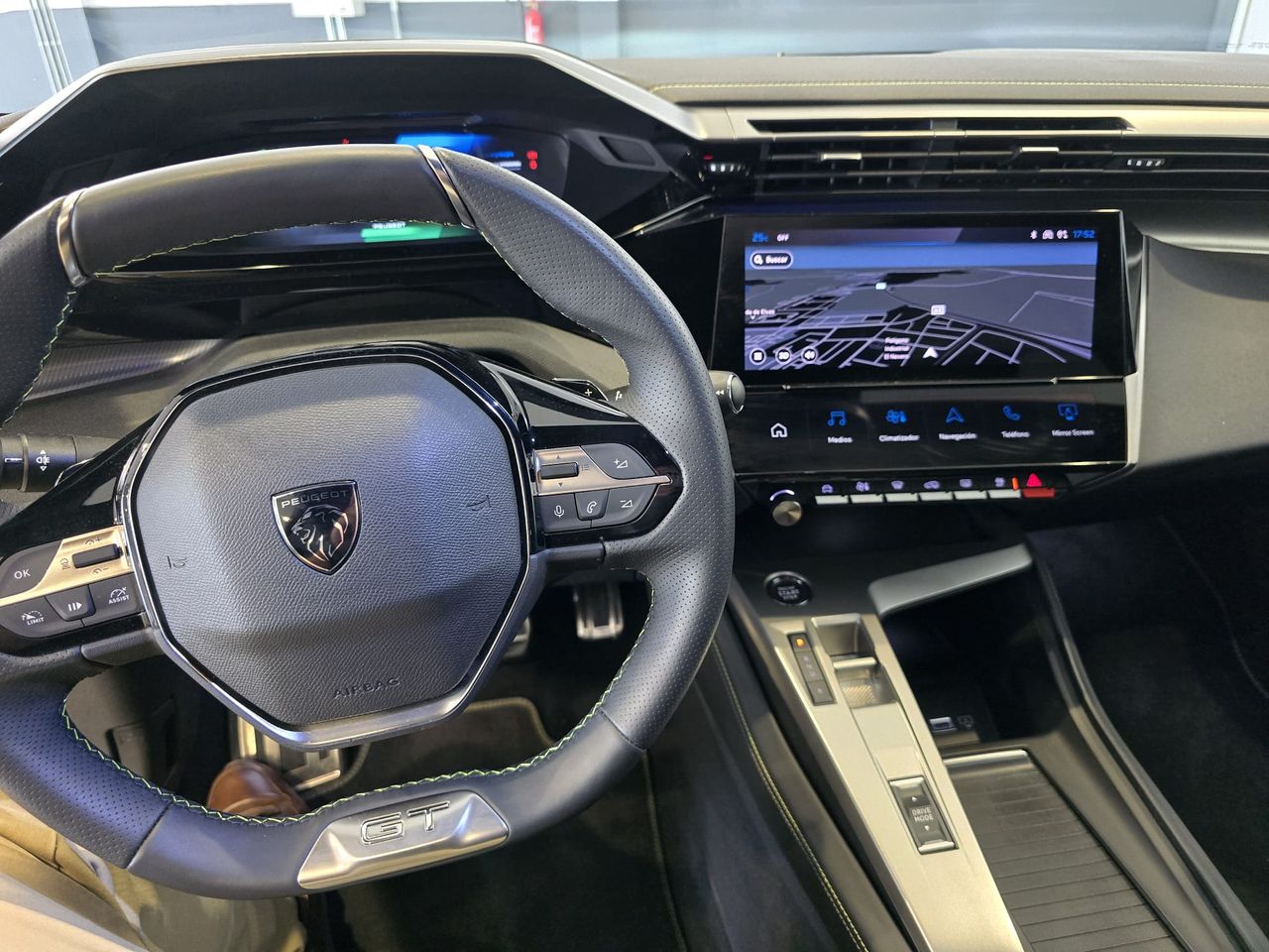 Peugeot 408 408 GT PHEV 180 e-EAT8  - Foto 15