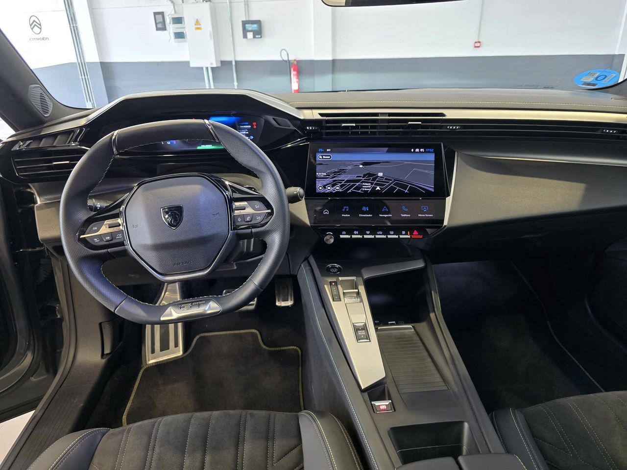 Peugeot 408 408 GT PHEV 180 e-EAT8  - Foto 13