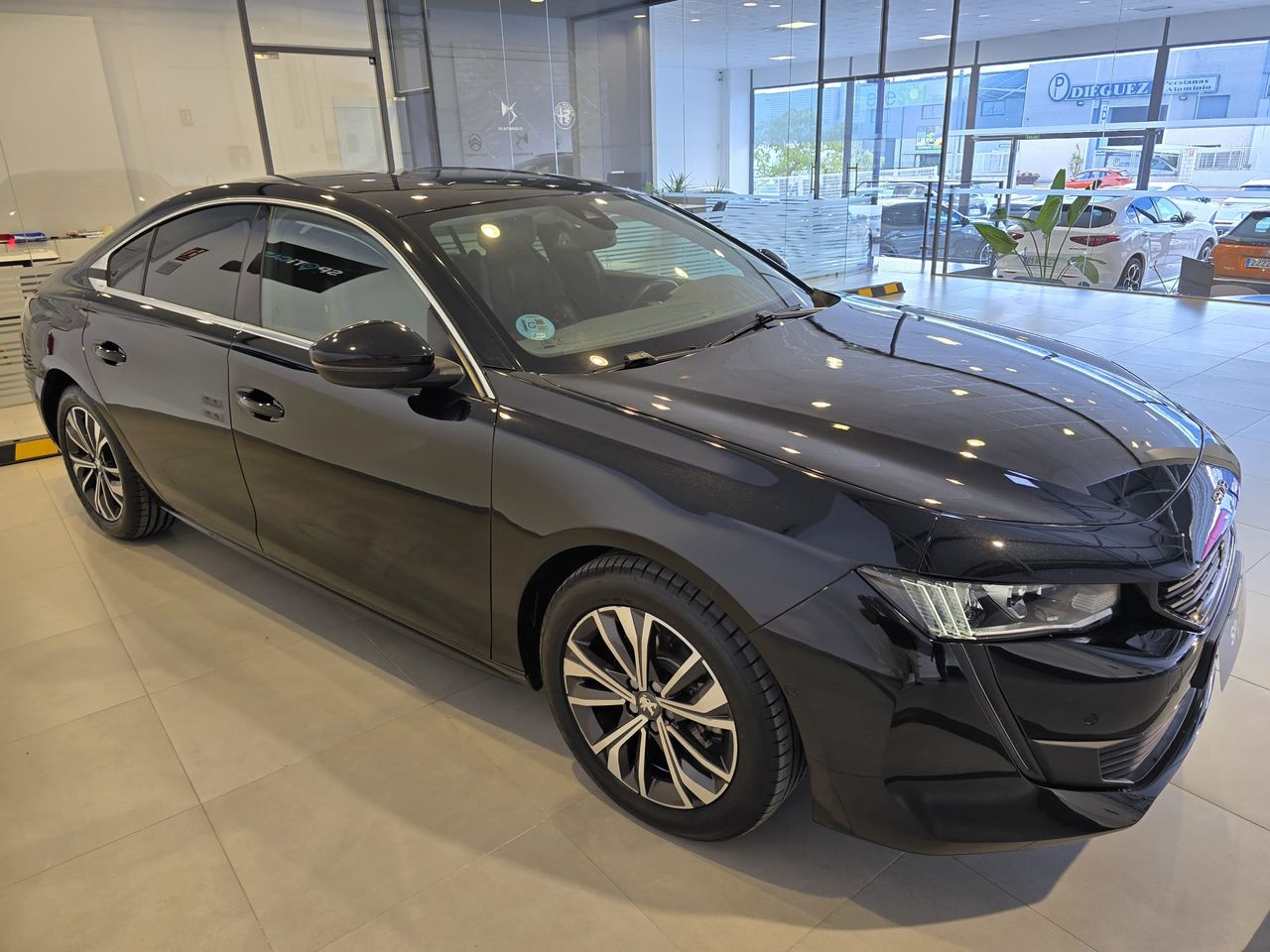 Peugeot 508 5P Allure BlueHDi 130 S&S EAT8  - Foto 6