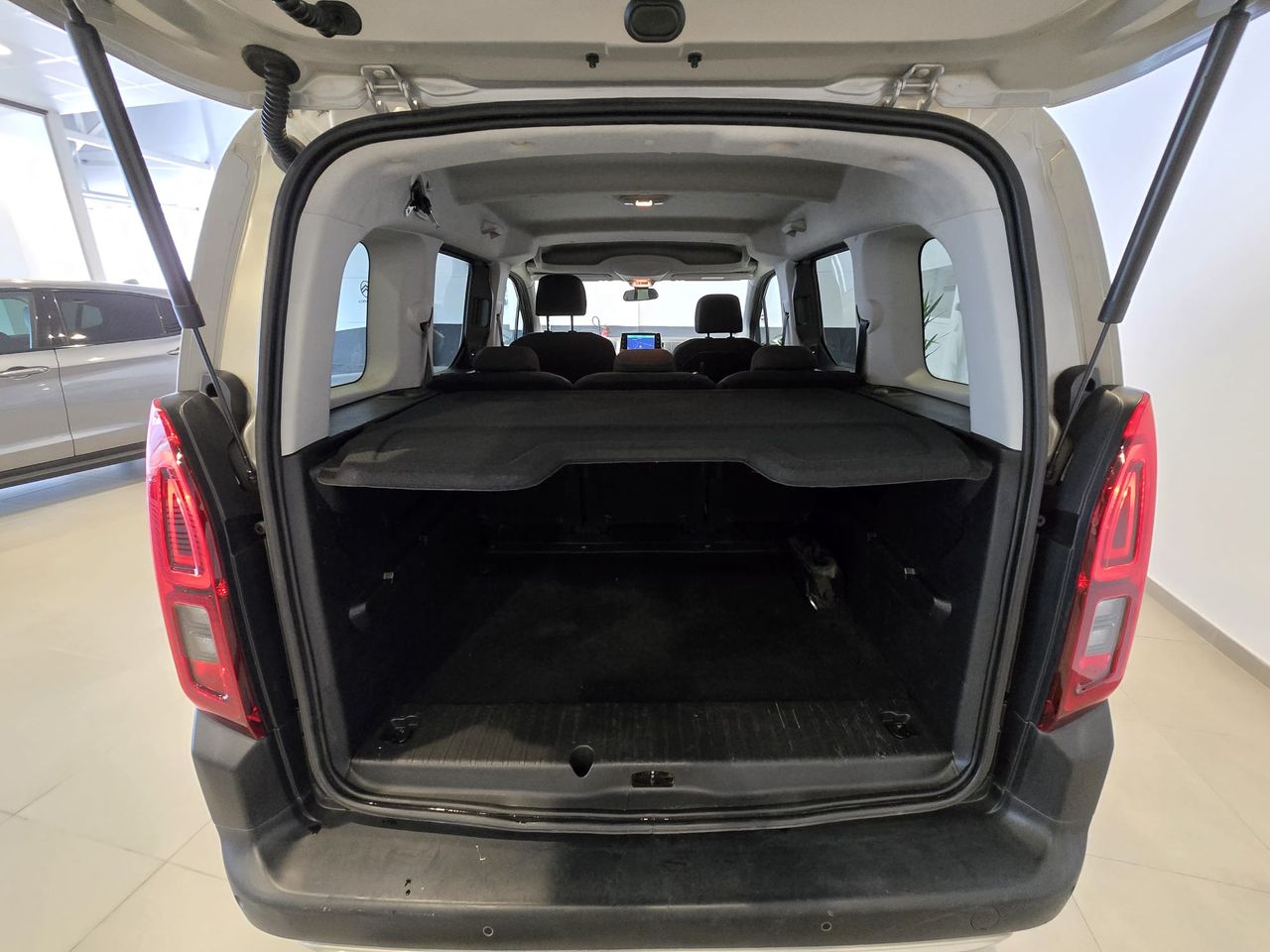 Citroën Berlingo Talla M BlueHDi 100 S&S Shine - Foto 15