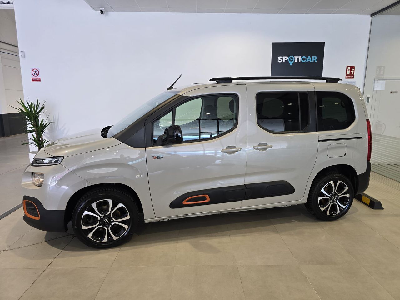 Citroën Berlingo Talla M BlueHDi 100 S&S Shine - Foto 9