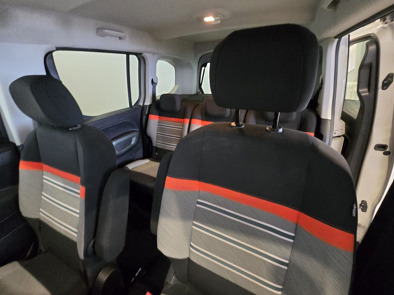 Citroën Berlingo Talla M BlueHDi 100 S&S Shine - Foto 16