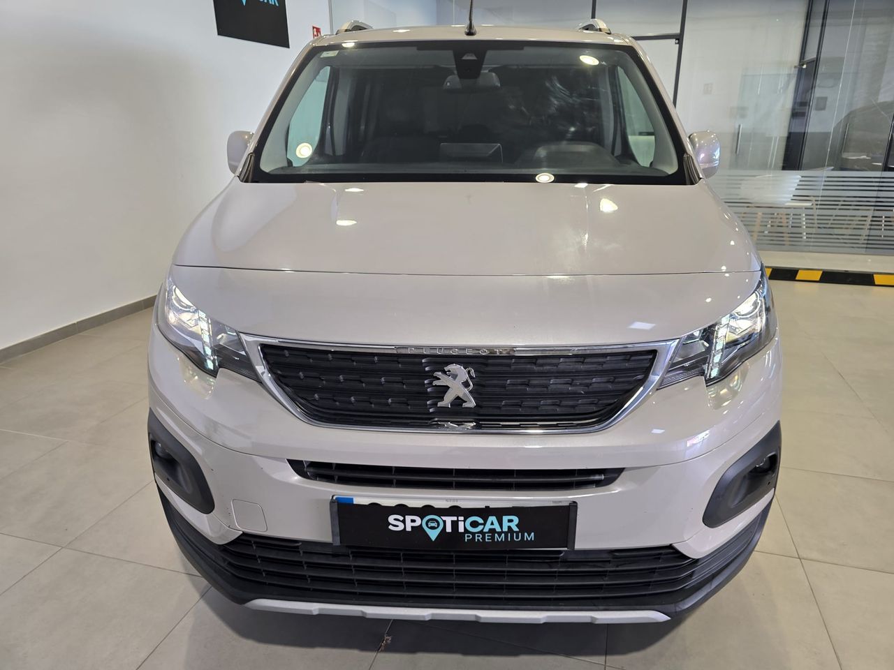 Peugeot Rifter Allure Pack Standard BlueHDi 130 - Foto 9