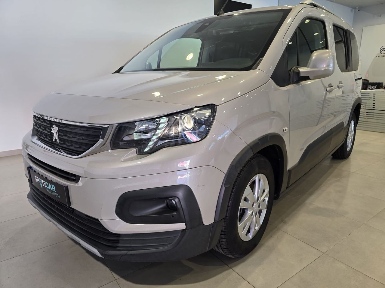 Peugeot Rifter Allure Pack Standard BlueHDi 130 - Foto 4