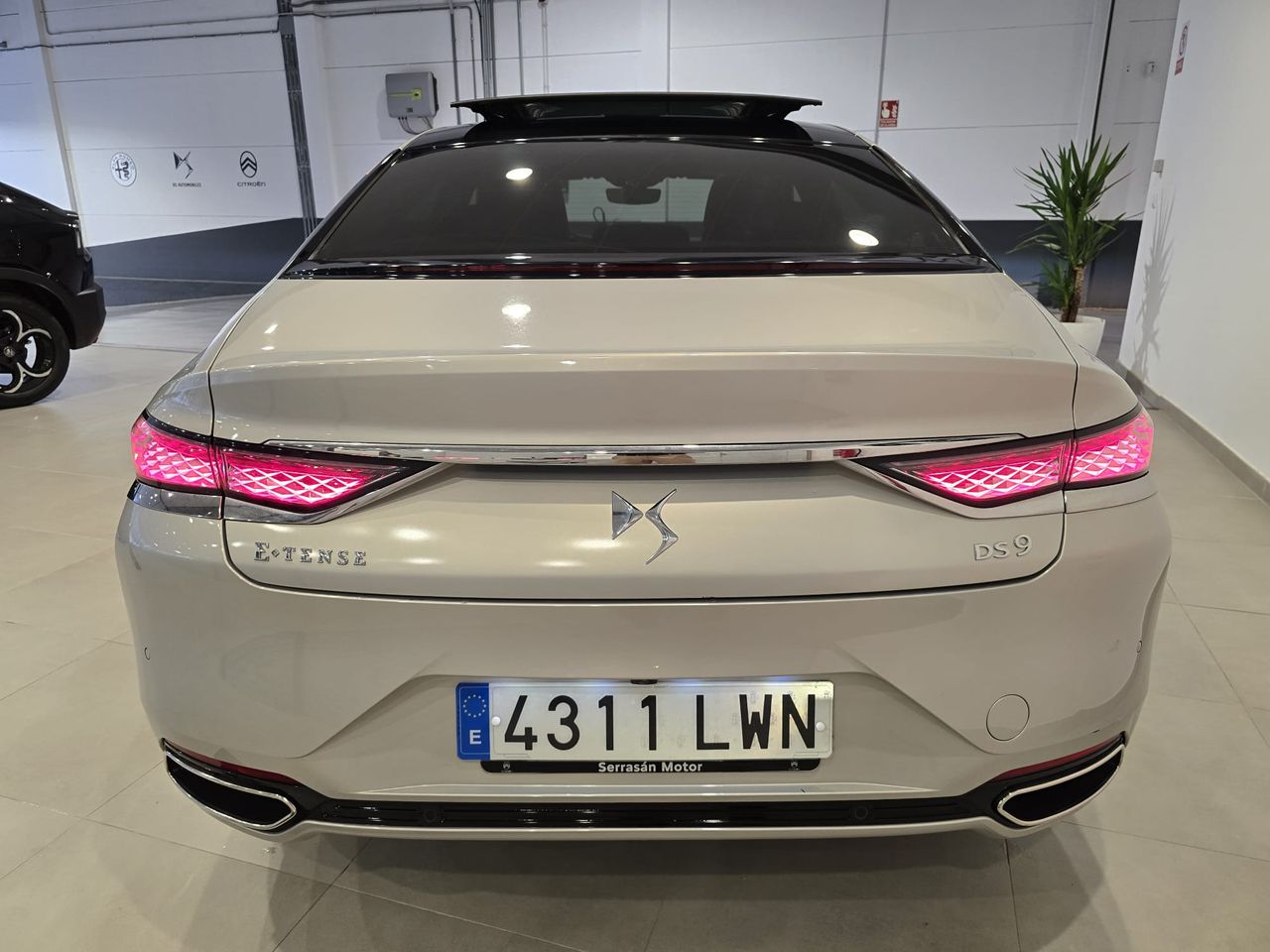 DS DS 9 E-TENSE 225 RIVOLI + - Foto 9