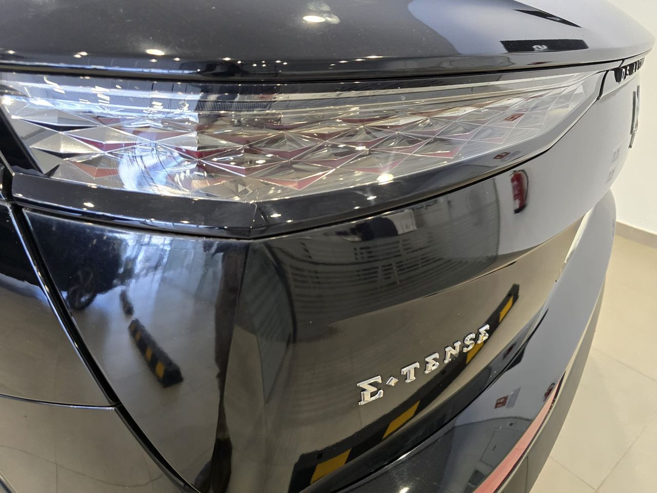 DS DS 7 DS 7 E-TENSE 225 RIVOLI - Foto 16