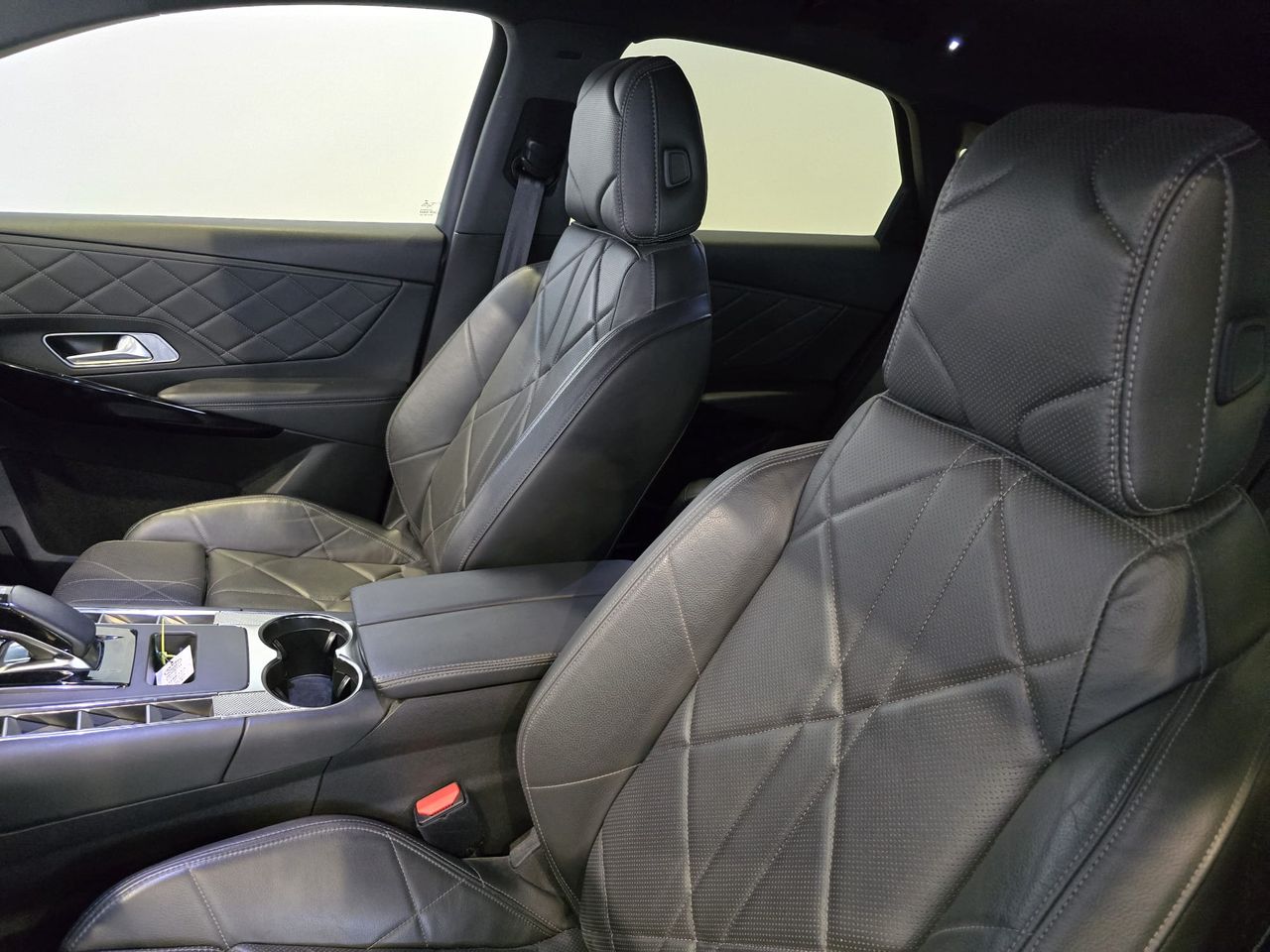 DS DS 7 DS 7 E-TENSE 225 RIVOLI - Foto 10